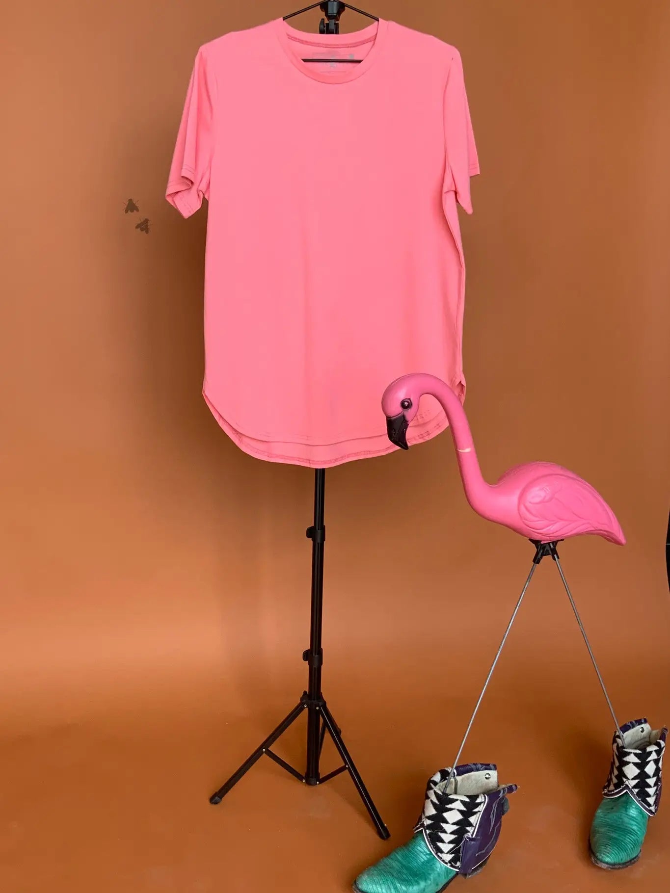 The Basic T-Shirt Coral