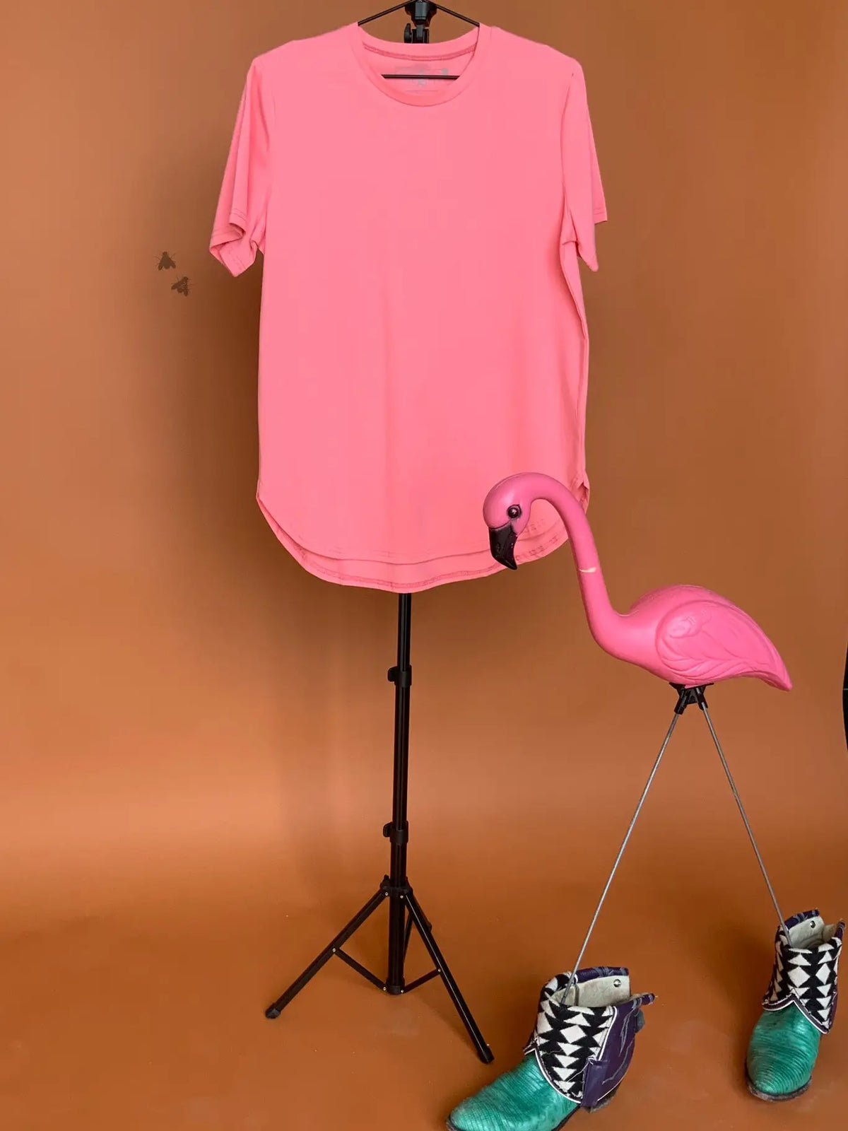 The Basic T-Shirt Coral