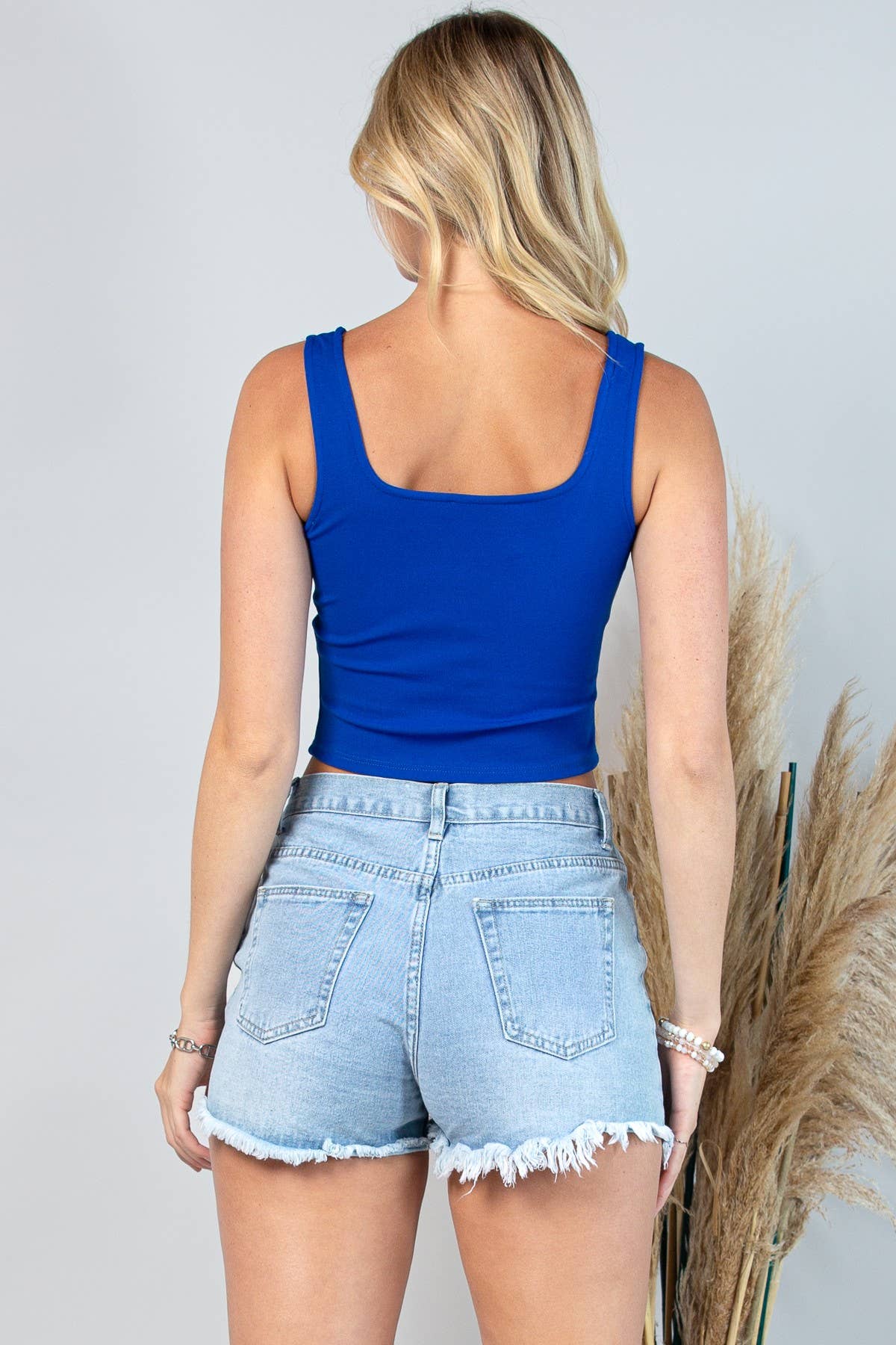 T1352-Sd- Solid  Square Neck Crop Top