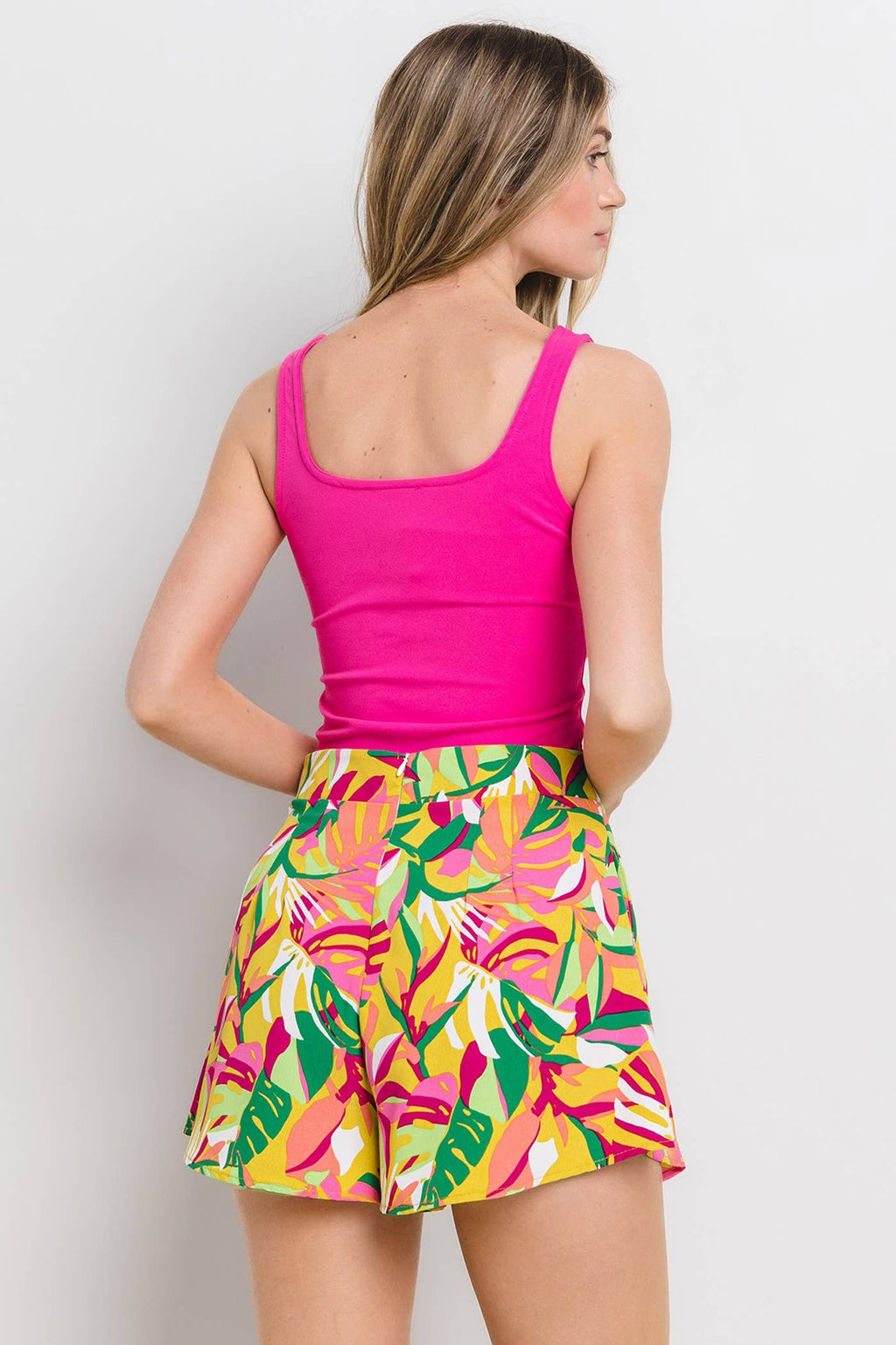 T1352-Sd- Solid  Square Neck Crop Top